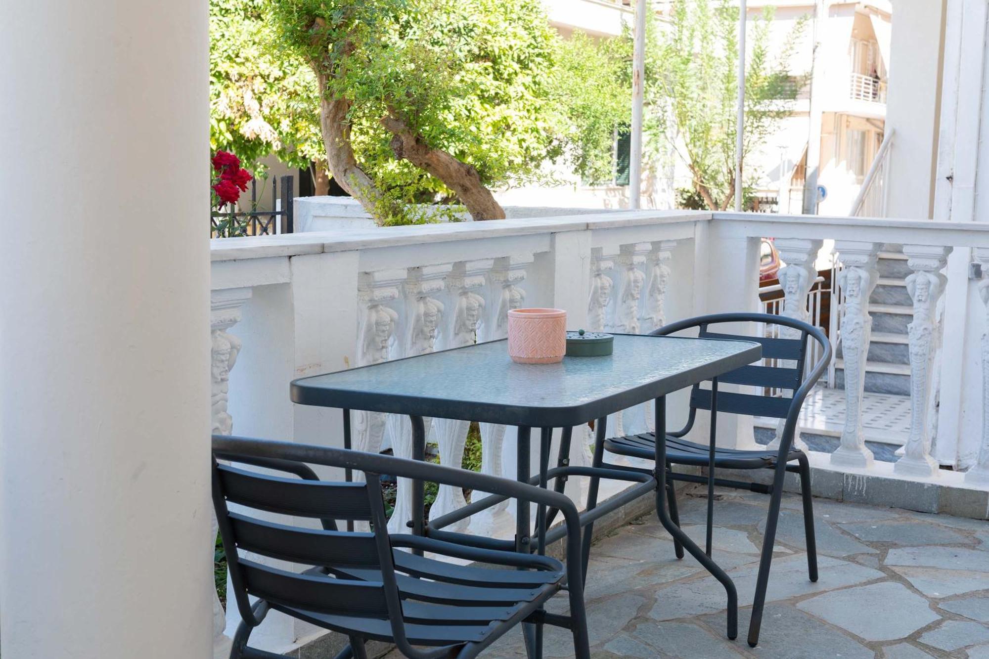 Private Spacious Apartment Athen Exterior foto